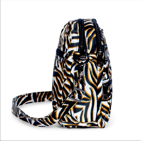NWT: LUG: CAN CAN XL: ZEBRA SAND - Picture 3 of 9
